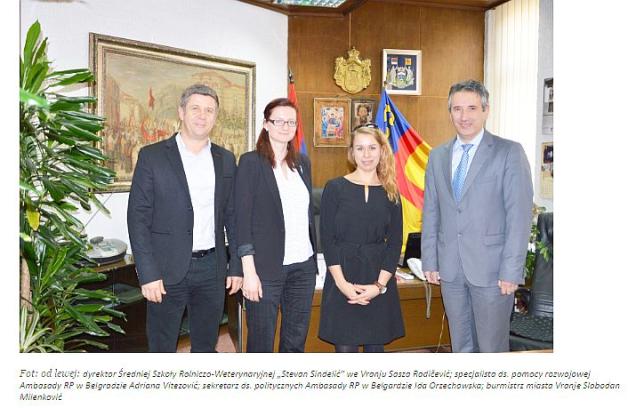 Serbia: Monitoring realizacji projektu Doposażenie w sprzęt multimedialny Średniej Szkoły Rolniczo-Weterynaryjnej Stevan Sindelić we Vranju realizowanego w ramach programu Małych Grantów 2016